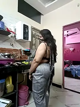 Snapshot of RESHMA_21 chatting on December 16, 3:11 pm RESHMA 21 online show from December 16, 3:11 pm