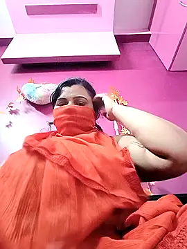 Snapshot of RESHMA_21 chatting on February 27, 2:00 pm RESHMA 21 online show from February 27, 2:00 pm