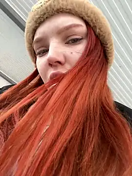 AmmyHot online show from December 14, 8:13 am