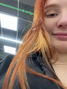 AmmyHot online show from December 19, 7:18 am