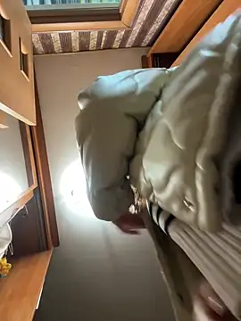 AmmyHot online show from December 26, 4:10 am