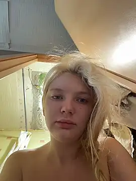 AmmyHot online show from July 19, 3:10 am
