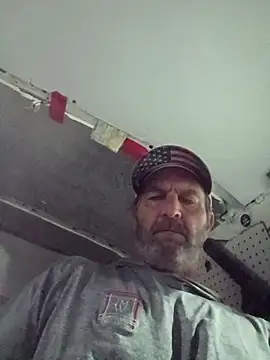 Hotbodyscottie online show from October 16, 8:26 am