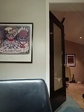 Hotbodyscottie online show from December 4, 8:34 am