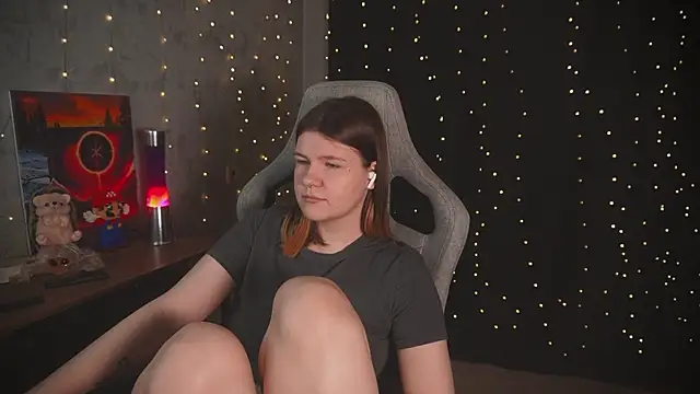 cuteamberlyyy online show from November 23, 4:56 am