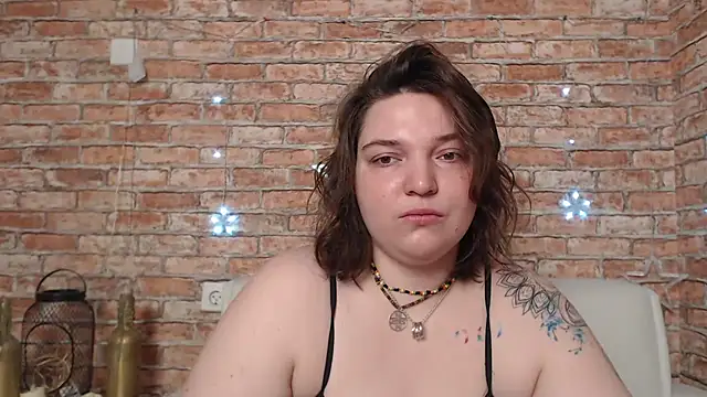 Amelia Kiss  online show from March 14, 12:43 am