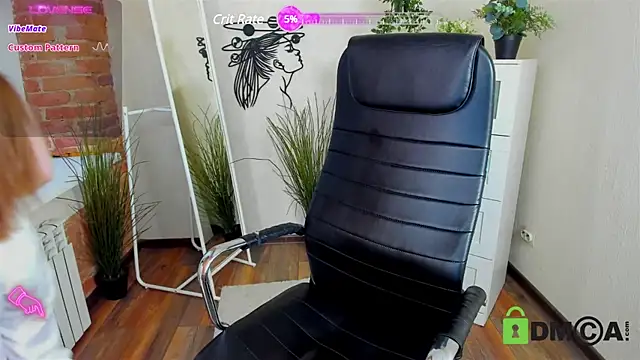 Caitlin Carey online show from March 21, 5:21 am