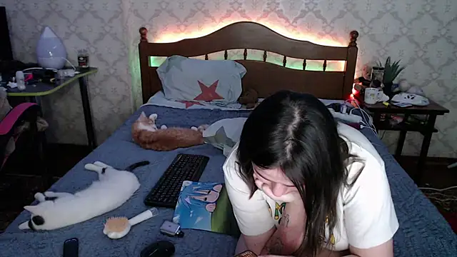 FelvivalKitty online show from January 5, 12:09 am