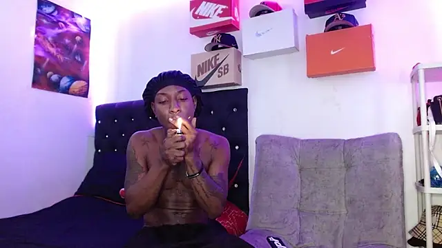 king  Black online show from December 29, 3:13 pm