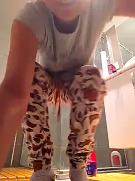 Pussy69Kat online show from November 18, 10:52 am