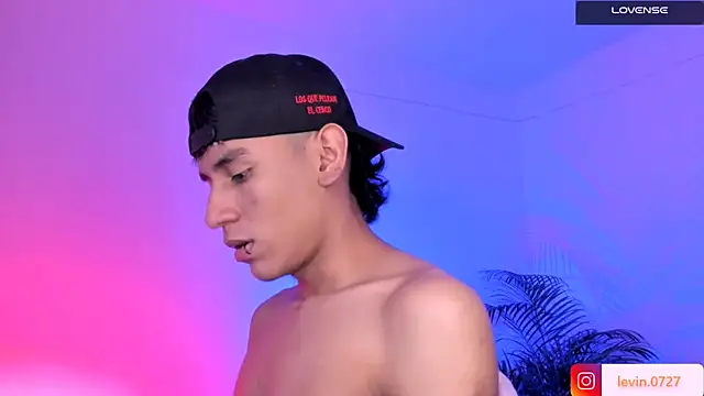 Levin Hikaru online show from November 27, 3:52 am