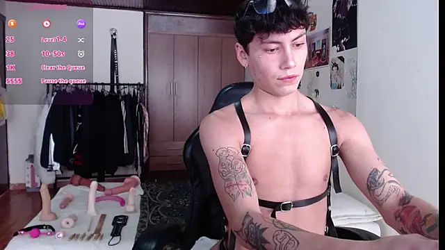 Amahd696 online show from March 31, 3:34 pm