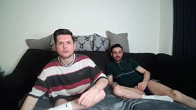 twotwinkhusbandss online show from November 29, 6:22 pm