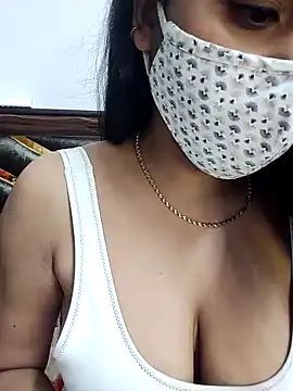 Snapshot of Gloie4u chatting on February 4, 3:57 pm Gloie4u online show from February 4, 3:57 pm