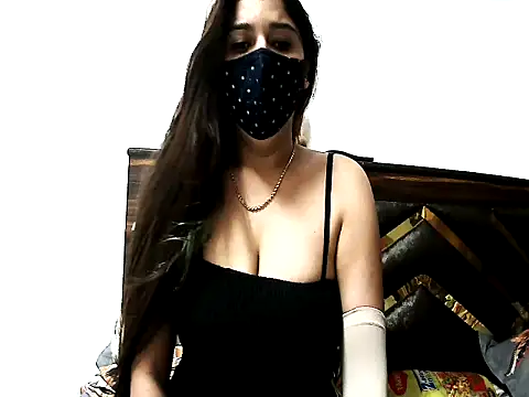 Snapshot of Gloie4u chatting on February 25, 10:03 am Gloie4u online show from February 25, 10:03 am