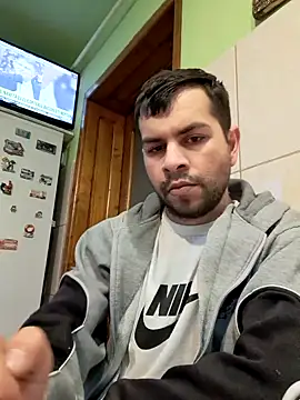 hornny1995 online show from January 18, 6:45 am