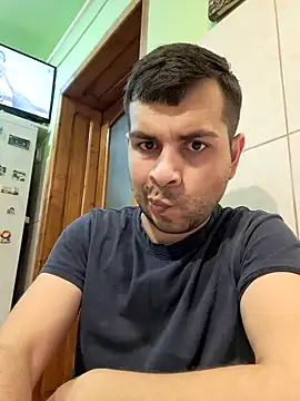 hornny1995 online show from February 21, 5:20 pm