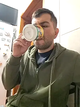 hornny1995 online show from September 16, 1:28 am