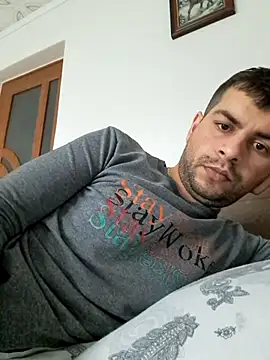 hornny1995 online show from November 23, 11:54 am