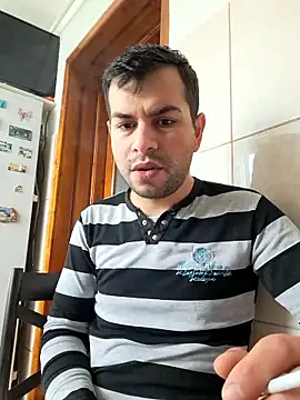 hornny1995 online show from January 13, 9:03 am