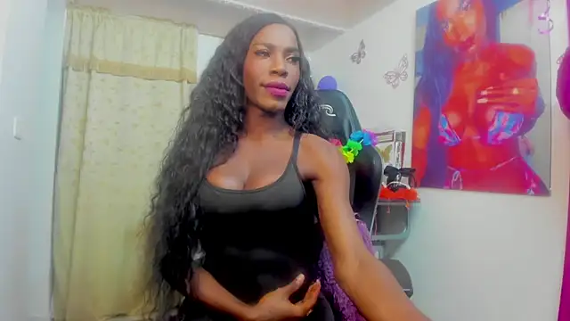 Snapshot of Richchocolatesweet_ chatting on December 12, 2:15 am Richchocolatesweet online show from December 12, 2:15 am