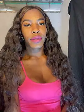 Snapshot of Richchocolatesweet_ chatting on January 24, 3:24 pm Richchocolatesweet online show from January 24, 3:24 pm