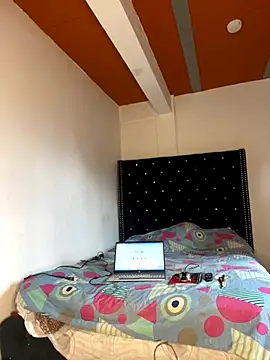 Snapshot of Richchocolatesweet_ chatting on October 1, 1:50 pm Richchocolatesweet online show from October 1, 1:50 pm
