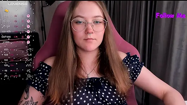 bunny bubble online show from March 12, 11:11 pm