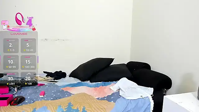 Snapshot of KASSANDRA_NIGHT chatting on September 23, 12:02 am KASSANDRA NIGHT online show from September 23, 12:02 am