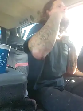 Crackkers online show from January 21, 6:34 pm