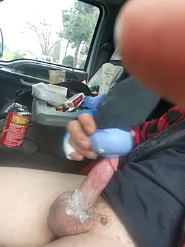 Crackkers online show from March 14, 11:00 pm