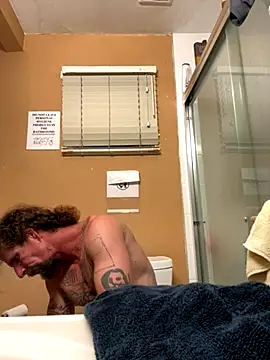 Crackkers online show from October 26, 4:51 am