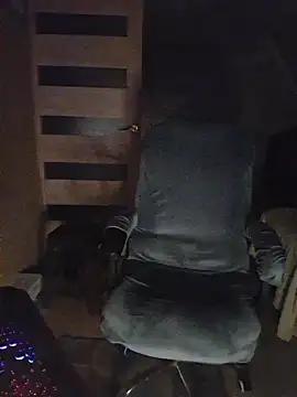 Foxyshaved online show from February 26, 4:44 am