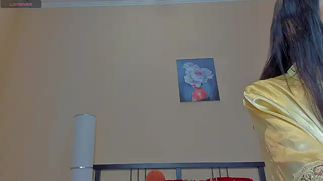 Snapshot of yourastral chatting on December 8, 6:22 am yourastral online show from December 8, 6:22 am