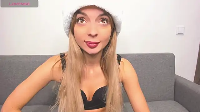  ellen meow  online show from January 9, 9:37 am