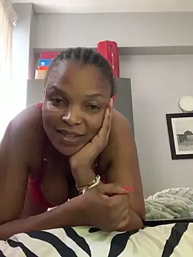 slimcateee online show from March 22, 1:08 pm