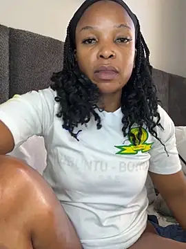 slimcateee online show from October 10, 10:36 am