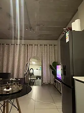 slimcateee online show from February 23, 7:22 pm