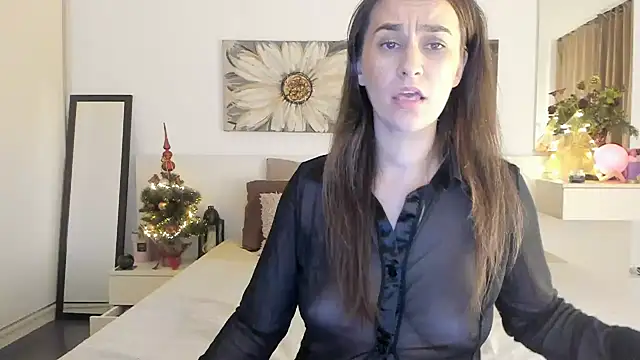 Snapshot of JoyCasidy chatting on December 9, 6:03 pm JoyCasidy online show from December 9, 6:03 pm