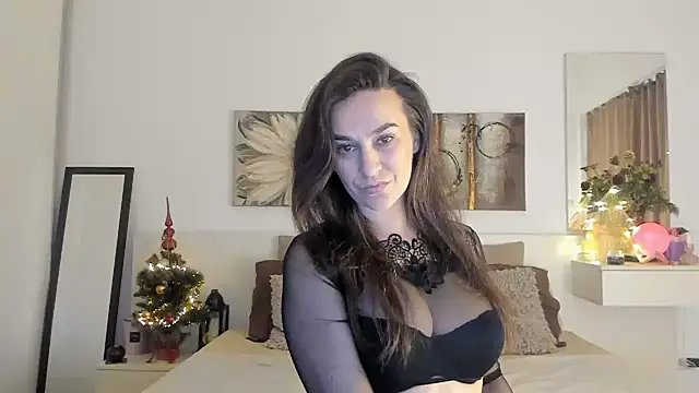 Snapshot of JoyCasidy chatting on December 10, 2:06 pm JoyCasidy online show from December 10, 2:06 pm