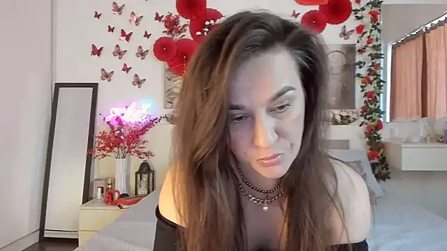 Snapshot of JoyCasidy chatting on February 24, 2:04 pm JoyCasidy online show from February 24, 2:04 pm