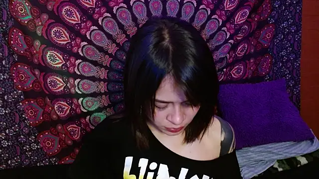 Snapshot of AbbySccott chatting on December 20, 3:25 am AbbySccott online show from December 20, 3:25 am