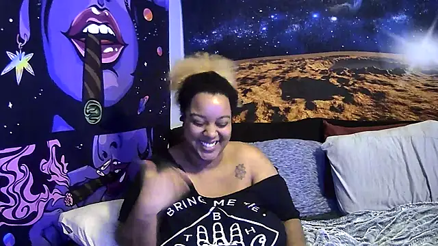 Snapshot of AutumnHart chatting on December 13, 12:31 am AutumnHart online show from December 13, 12:31 am