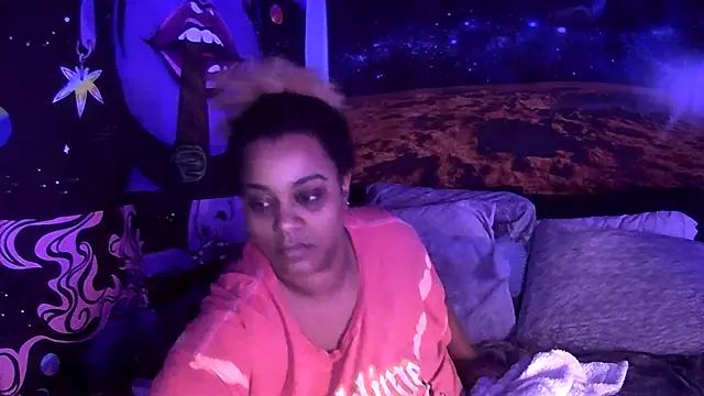 Snapshot of AutumnHart chatting on December 15, 2:52 am AutumnHart online show from December 15, 2:52 am