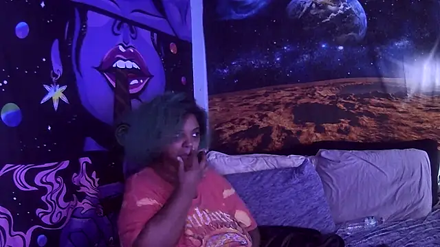 Snapshot of AutumnHart chatting on January 21, 7:06 pm AutumnHart online show from January 21, 7:06 pm