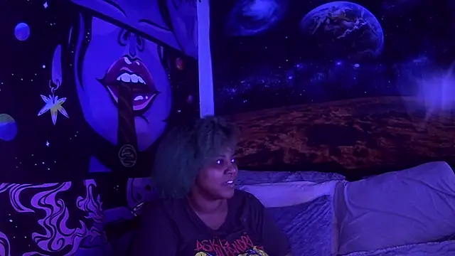 Snapshot of AutumnHart chatting on February 2, 1:52 pm AutumnHart online show from February 2, 1:52 pm