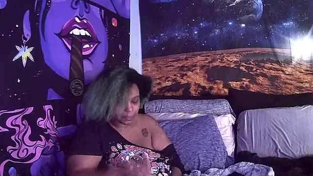 Snapshot of AutumnHart chatting on February 8, 7:59 pm AutumnHart online show from February 8, 7:59 pm