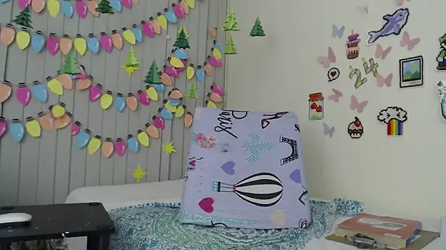 reaLISStic online show from December 9, 11:45 pm