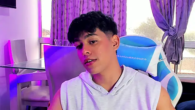 Franco Rizzo  online show from February 5, 8:46 pm