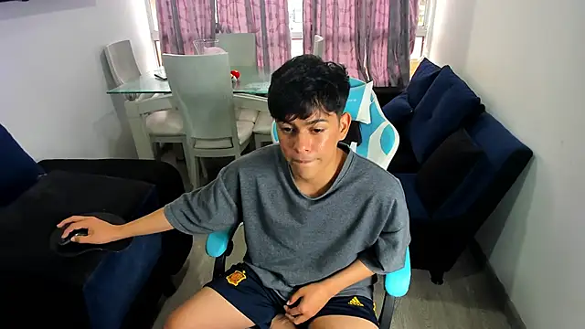 Franco Rizzo  online show from February 11, 10:07 pm